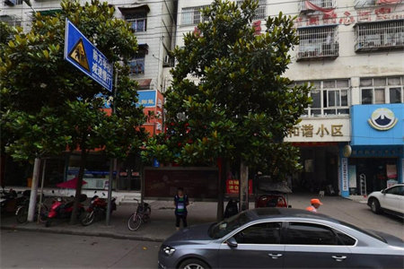 密州大源·紫檀文苑4室2厅2卫172万128m2精装修出售